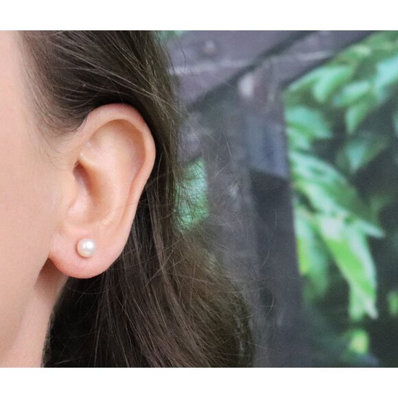 14k Yellow Gold 5mm Freshwater Pearl Earrings Stud Post Small 1/4" - Picture 2 of 9